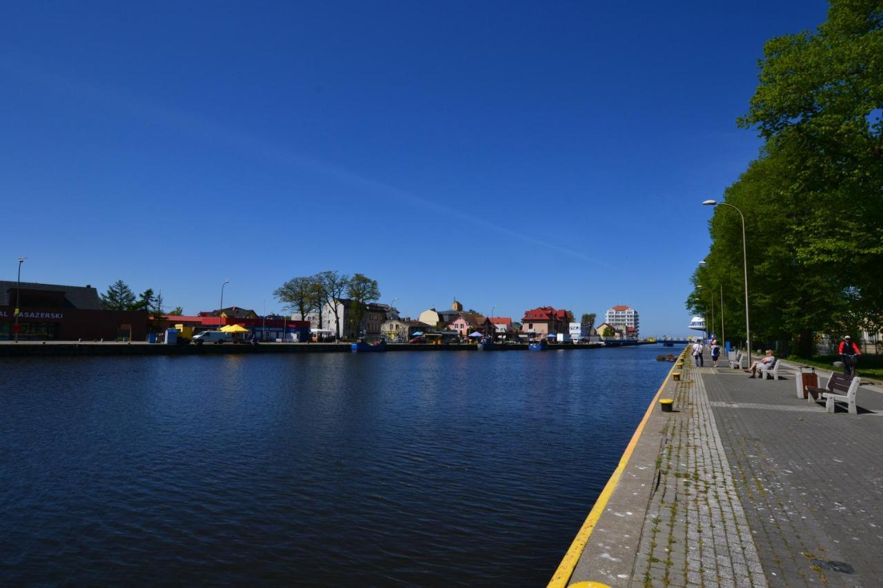 Darlowko Apartament Morski IV Exteriör bild